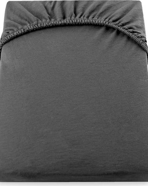 DecoKing Tmavě šedé elastické džersejové prostěradlo DecoKing Amber Collection, 140/160 x 200 cm