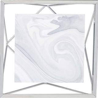 Rám ve stříbrné barvě na fotografii o rozměru 10 x 10 cm Umbra Prisma