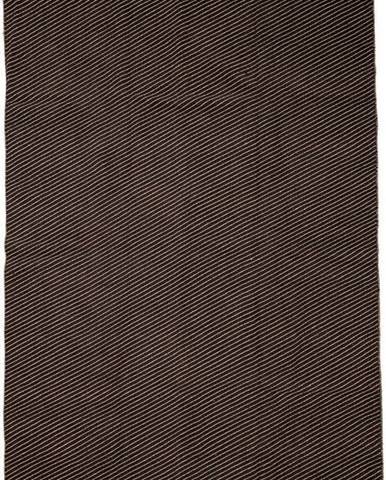 Hnědý koberec Bloomingville Fringe, 140 x 200 cm